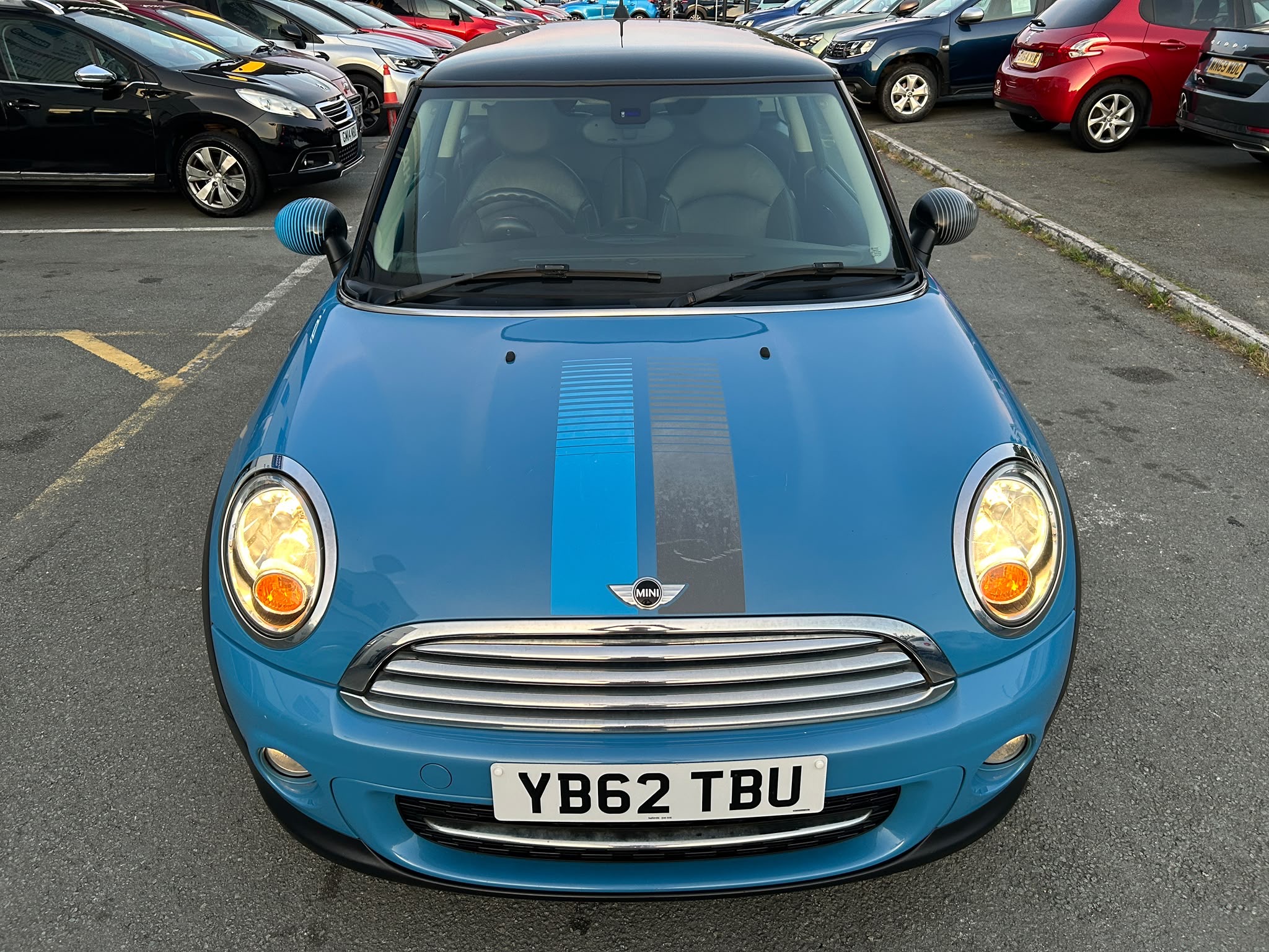 2013 Mini Hatch thumbnail 19