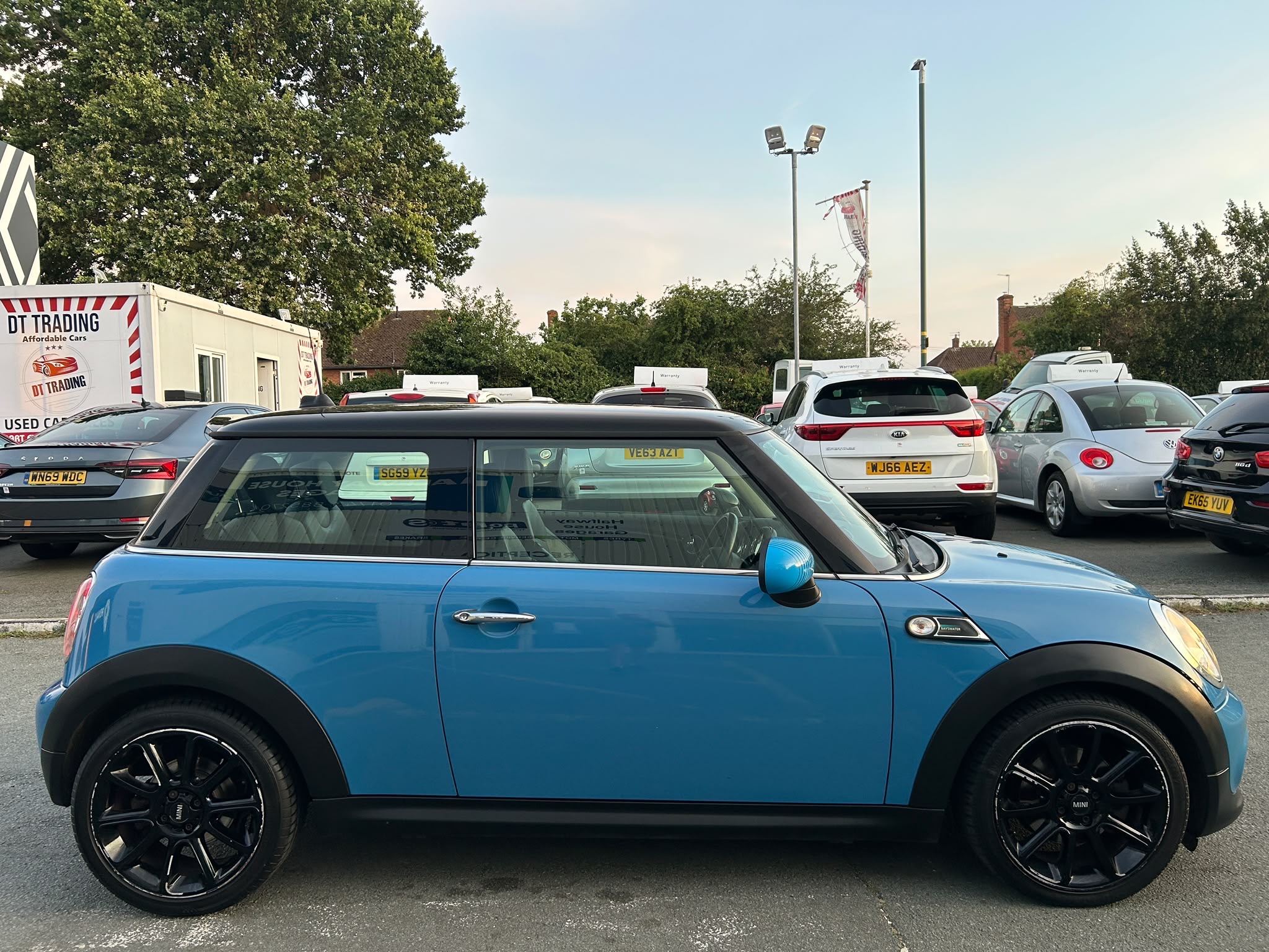 2013 Mini Hatch thumbnail 6
